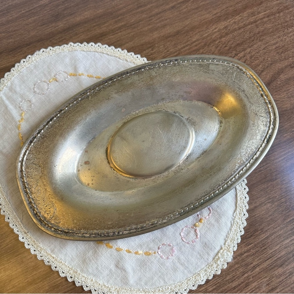Vintage Farber Brothers Silvercraft Silver Plated Nickel Gravy Dish 2502 EPNS